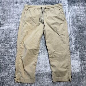 LL Bean Pants Womens Medium Stretch Ripstop Pull On Capri Slim Leg Khaki Hiking